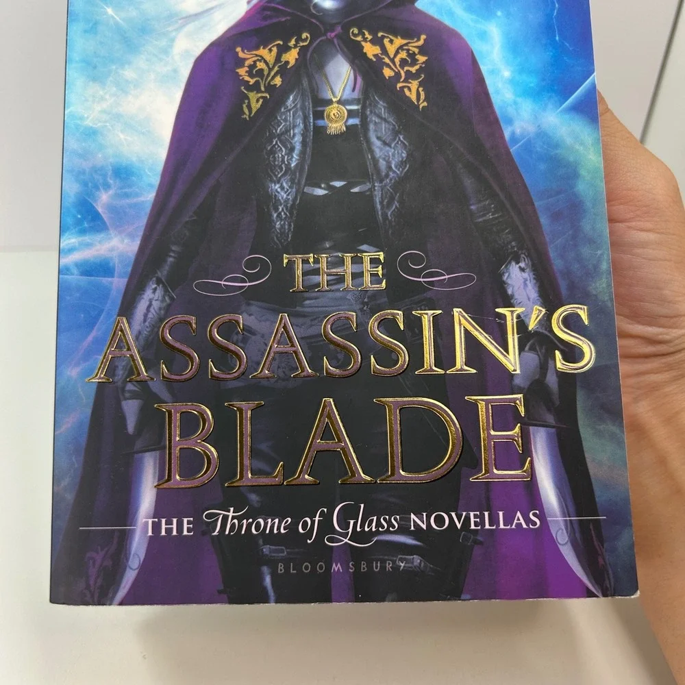 The Assassin's Blade Paperback by Sarah J. Maas Throne of Glass